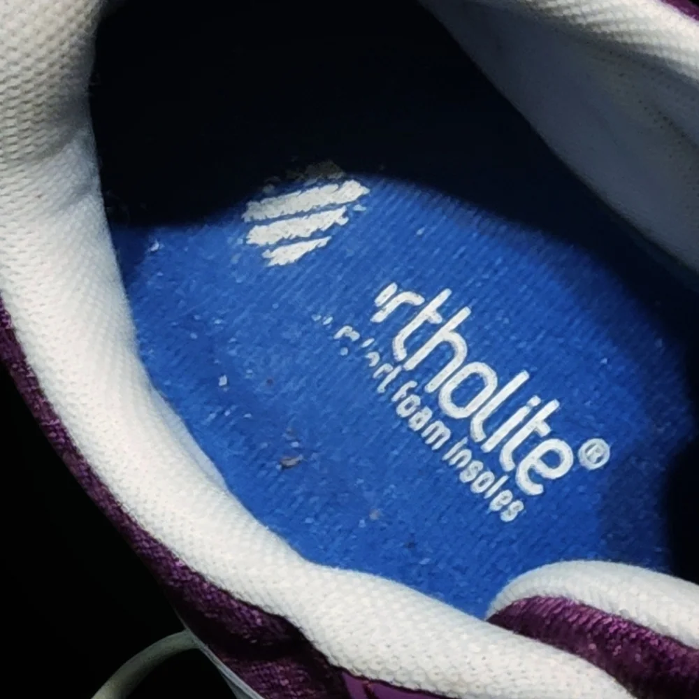 K-Swiss Women's Vibrant Violet Purple sneakers. Like new..size 8 US. - Picture 7 of 10